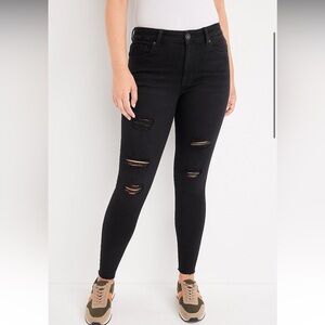 edgely™ Super Skinny High Rise Black Ripped Jean